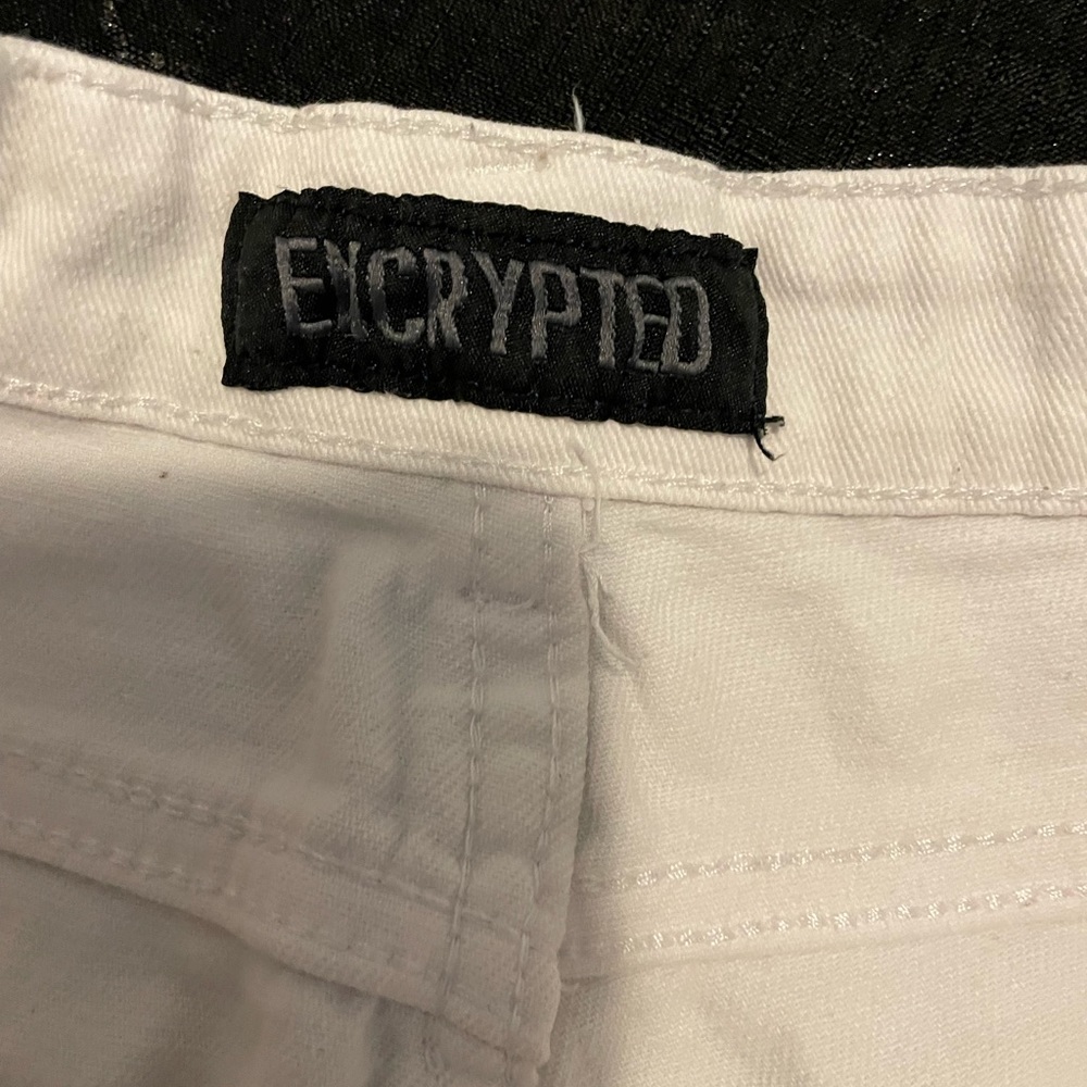 🔴 Encrypted Jeans - Picture 5 of 9